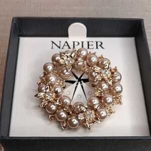 Napier Gold and Cream Pearl Floral Wreath Brooch